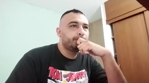 Snapshot of federikofer2 chatting on 02/16/25, 11:38 federico online show from 02/16/25, 11:38