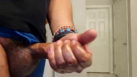 feelsbomber online show from 11/05/25, 12:05