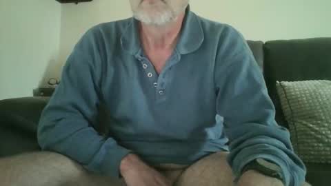 Snapshot of feet_fan69 chatting on 09/28/25, 02:22 John Buck online show from 09/28/25, 02:22
