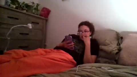 Soley online show from 11/15/25, 04:54