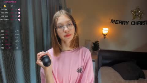 Snapshot of feliceallston chatting on 01/03/25, 11:14 Doris online show from 01/03/25, 11:14