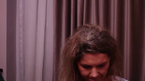 FeliciaKrige online show from 10/08/25, 07:33