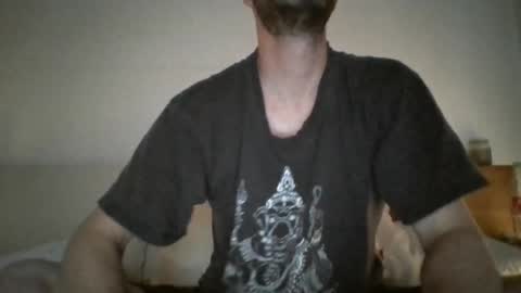 felipesmg2 online show from 10/03/25, 11:29