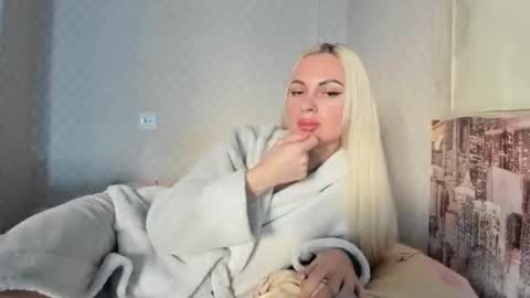 femida13 online show from 10/31/25, 12:06