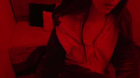 Snapshot of fenix_11_ chatting on 01/25/25, 11:02 Alejandra online show from 01/25/25, 11:02