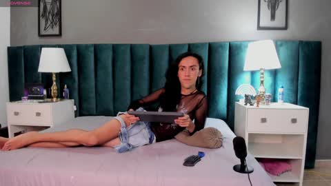 Karol online show from 01/04/25, 01:10