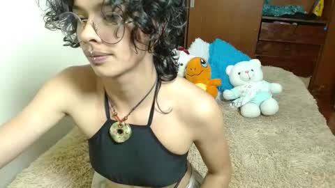 Fenix online show from 10/27/25, 07:51