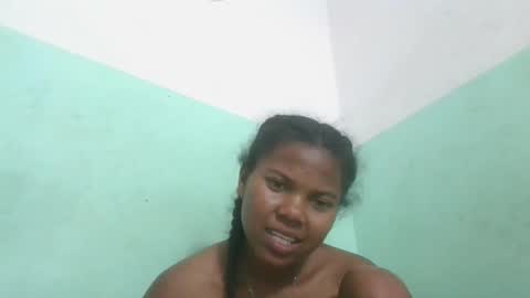 fenou122745 online show from 10/15/25, 06:41