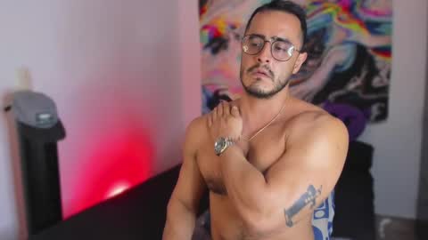 Snapshot of fenrir_flirt chatting on 01/24/25, 03:43 Fenrir Flirt online show from 01/24/25, 03:43