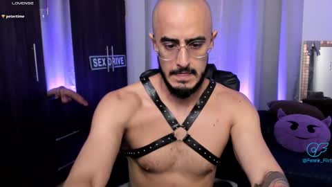 Snapshot of fenrir_flirt chatting on 09/11/25, 01:33 Fenrir Flirt online show from 09/11/25, 01:33