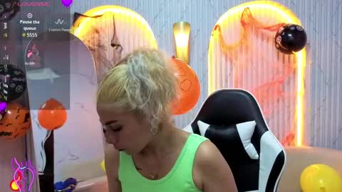 Ferchis  online show from 10/21/25, 12:39