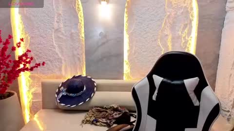 Ferchis  online show from 11/06/25, 01:23