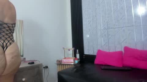 Fernandaclar online show from 10/09/25, 07:56