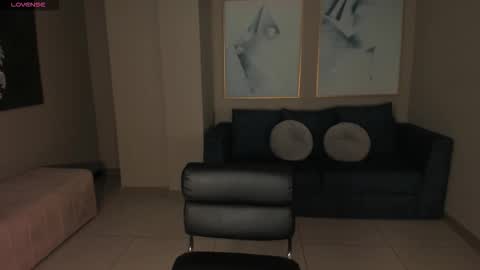 FER  online show from 10/23/25, 10:58