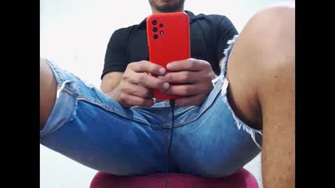 fernandez_latinblack online show from 01/28/25, 02:00