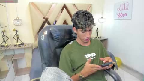 FER PHOENIX online show from 10/26/25, 03:23