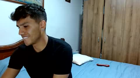 Snapshot of fetichistas96 chatting on 02/20/25, 11:43 fetichistas96 online show from 02/20/25, 11:43