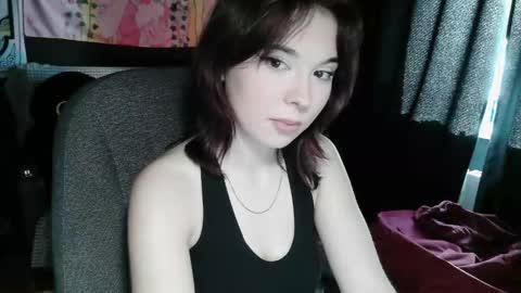 Snapshot of fetishistbitchwants chatting on 09/15/25, 10:04 Kimberly online show from 09/15/25, 10:04