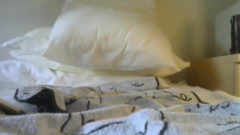 Snapshot of fffffwwwqqq chatting on 09/15/25, 12:16 fffffwwwqqq online show from 09/15/25, 12:16