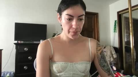 fgsammie online show from 10/23/25, 06:50