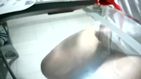 fhiguita online show from 10/01/25, 02:06