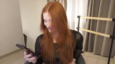 Snapshot of fiamoor chatting on 11/08/25, 11:32 Fia online show from 11/08/25, 11:32