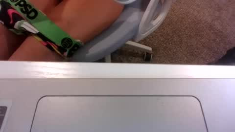 fierce_chick online show from 09/24/25, 10:51