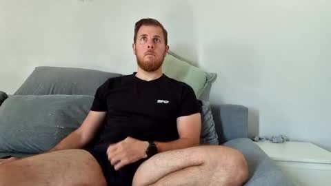 Snapshot of fikol123 chatting on 09/11/25, 08:47 fiolkamil online show from 09/11/25, 08:47