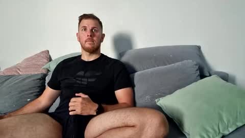 Snapshot of fikol123 chatting on 09/22/25, 08:38 fiolkamil online show from 09/22/25, 08:38