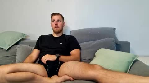 Snapshot of fikol123 chatting on 09/23/25, 06:27 fiolkamil online show from 09/23/25, 06:27