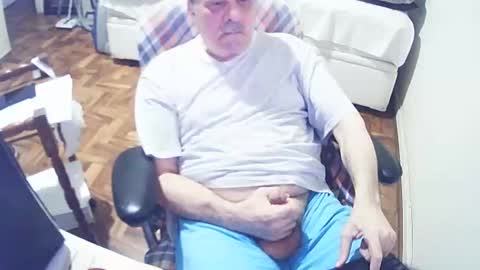 filhober online show from 12/12/24, 03:32