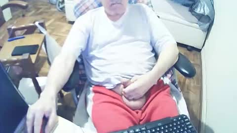 filhober online show from 09/17/25, 02:13