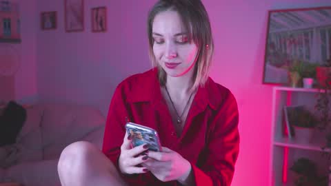 Snapshot of filipinaadams chatting on 12/11/24, 08:15 cap and Lana  online show from 12/11/24, 08:15