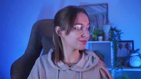 Snapshot of filipinaadams chatting on 01/11/25, 12:07 cap and Lana  online show from 01/11/25, 12:07