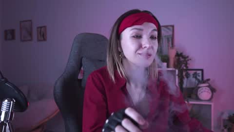 Snapshot of filipinaadams chatting on 01/17/25, 08:13 cap and Lana  online show from 01/17/25, 08:13