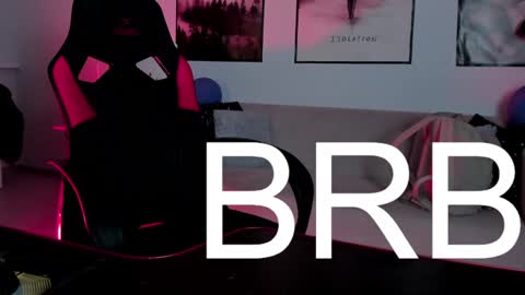 Snapshot of filipinaadams chatting on 02/06/25, 02:15 cap and Lana  online show from 02/06/25, 02:15