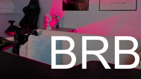 Snapshot of filipinaadams chatting on 02/21/25, 05:35 cap and Lana  online show from 02/21/25, 05:35