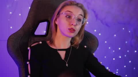 Snapshot of filipinaadams chatting on 02/27/25, 02:21 cap and Lana  online show from 02/27/25, 02:21