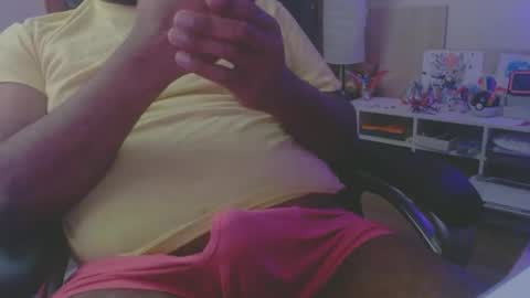 Snapshot of filisdude chatting on 01/27/25, 03:37 frank online show from 01/27/25, 03:37