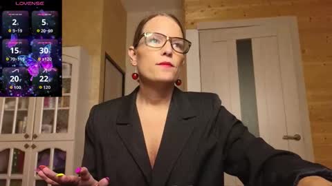 Lady online show from 10/06/25, 03:48