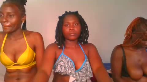 Snapshot of fine_melanie chatting on 01/07/25, 06:27 melanie online show from 01/07/25, 06:27