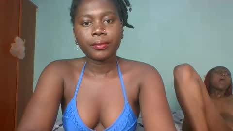 Snapshot of fine_melanie chatting on 02/16/25, 06:10 melanie online show from 02/16/25, 06:10