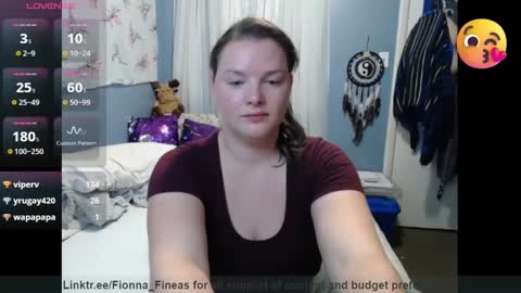 Snapshot of fionna_fineas chatting on 09/26/25, 02:59 Fionna online show from 09/26/25, 02:59