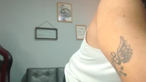 fire_boy69 online show from 10/27/25, 05:06