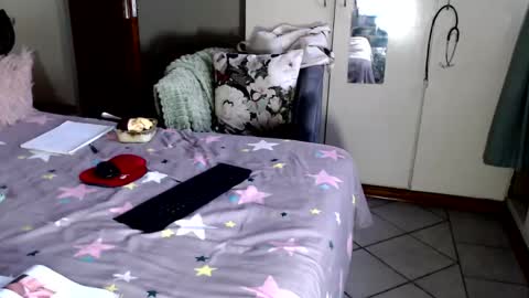 fitblair66_ online show from 10/29/25, 03:36