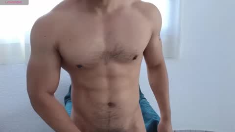 Snapshot of fitnessbody92 chatting on 12/17/24, 02:11 Farid online show from 12/17/24, 02:11