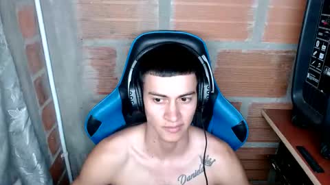 Snapshot of flacolatind chatting on 12/17/24, 02:55 FLACO online show from 12/17/24, 02:55