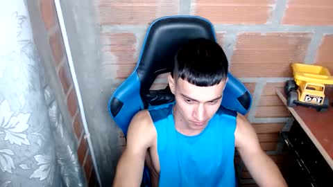 Snapshot of flacolatind chatting on 01/11/25, 04:48 FLACO online show from 01/11/25, 04:48