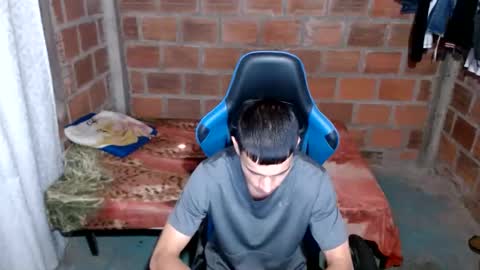 Snapshot of flacolatind chatting on 01/25/25, 03:52 FLACO online show from 01/25/25, 03:52