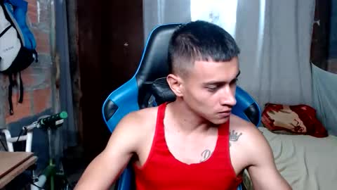 Snapshot of flacolatind chatting on 09/29/25, 01:33 FLACO online show from 09/29/25, 01:33